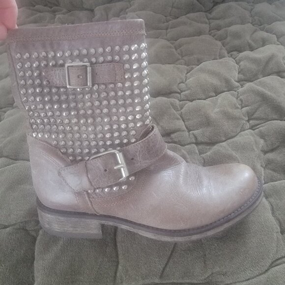 Steve Madden Monicaa studded leather biker boot - Picture 3 of 3